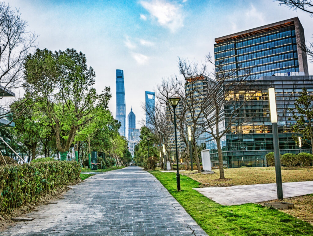 Real Estate Purchase and Sale - It's time to make your urban project a reality! Contact us today and our experts will help you plan and execute your real estate purchase and sale, ensuring that everything meets the necessary standards. Start your project with us now! - Asesores de Urbanismo - 1
